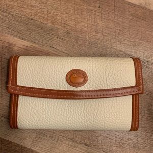 Vintage white Dooney and Bourke wallet